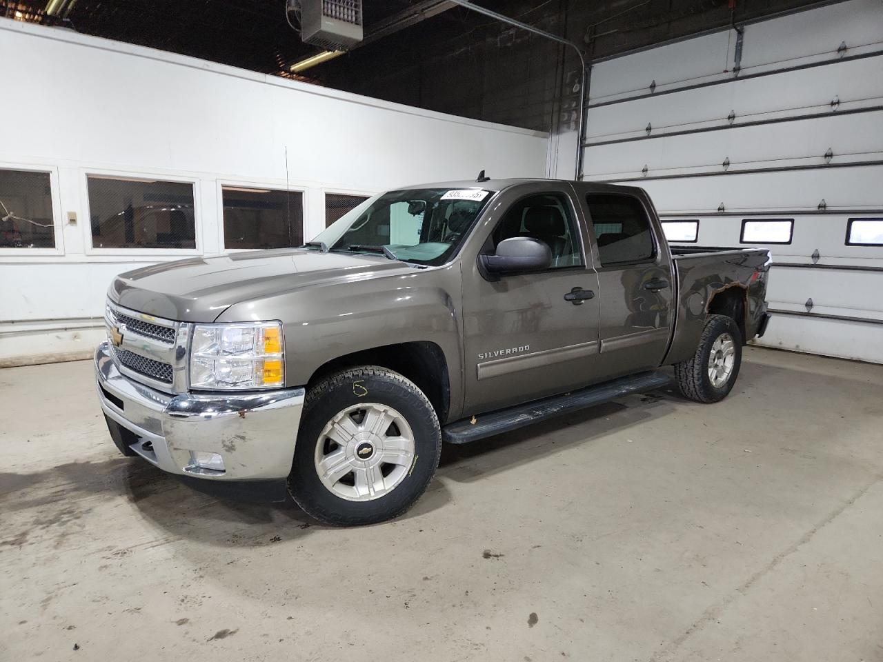 CHEVROLET SILVERADO 2013