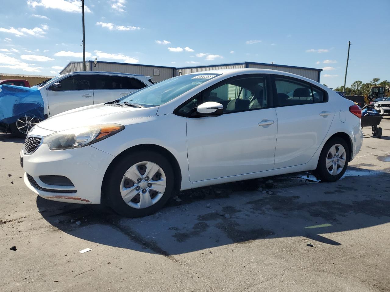 KIA FORTE LX 2015