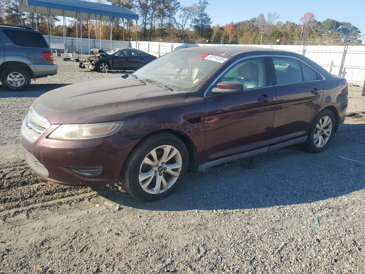 FORD TAURUS 2011