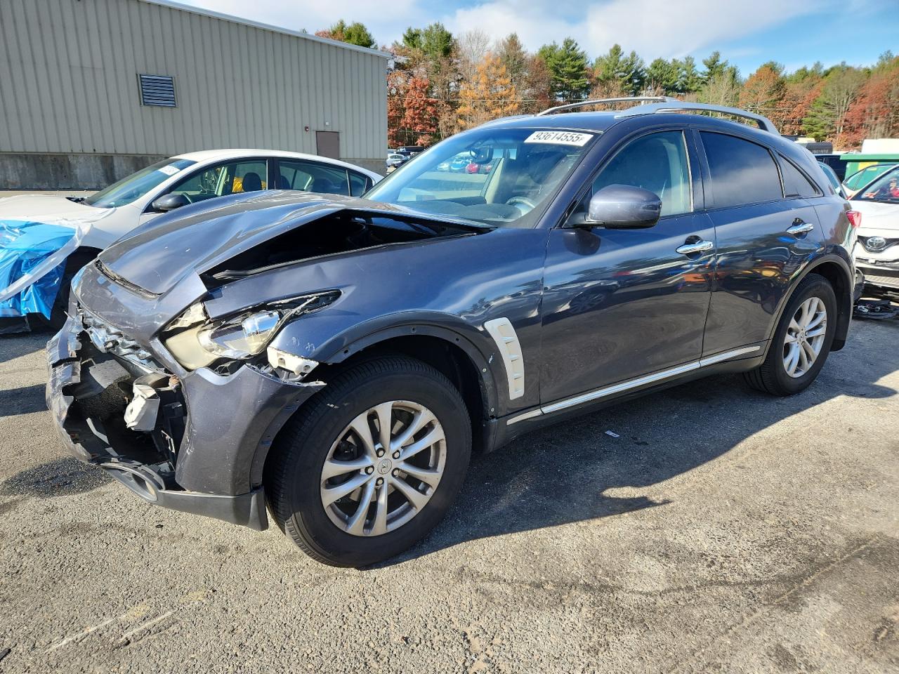 INFINITI FX35 2010