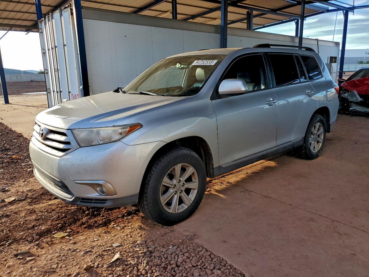 TOYOTA HIGHLANDER 2011