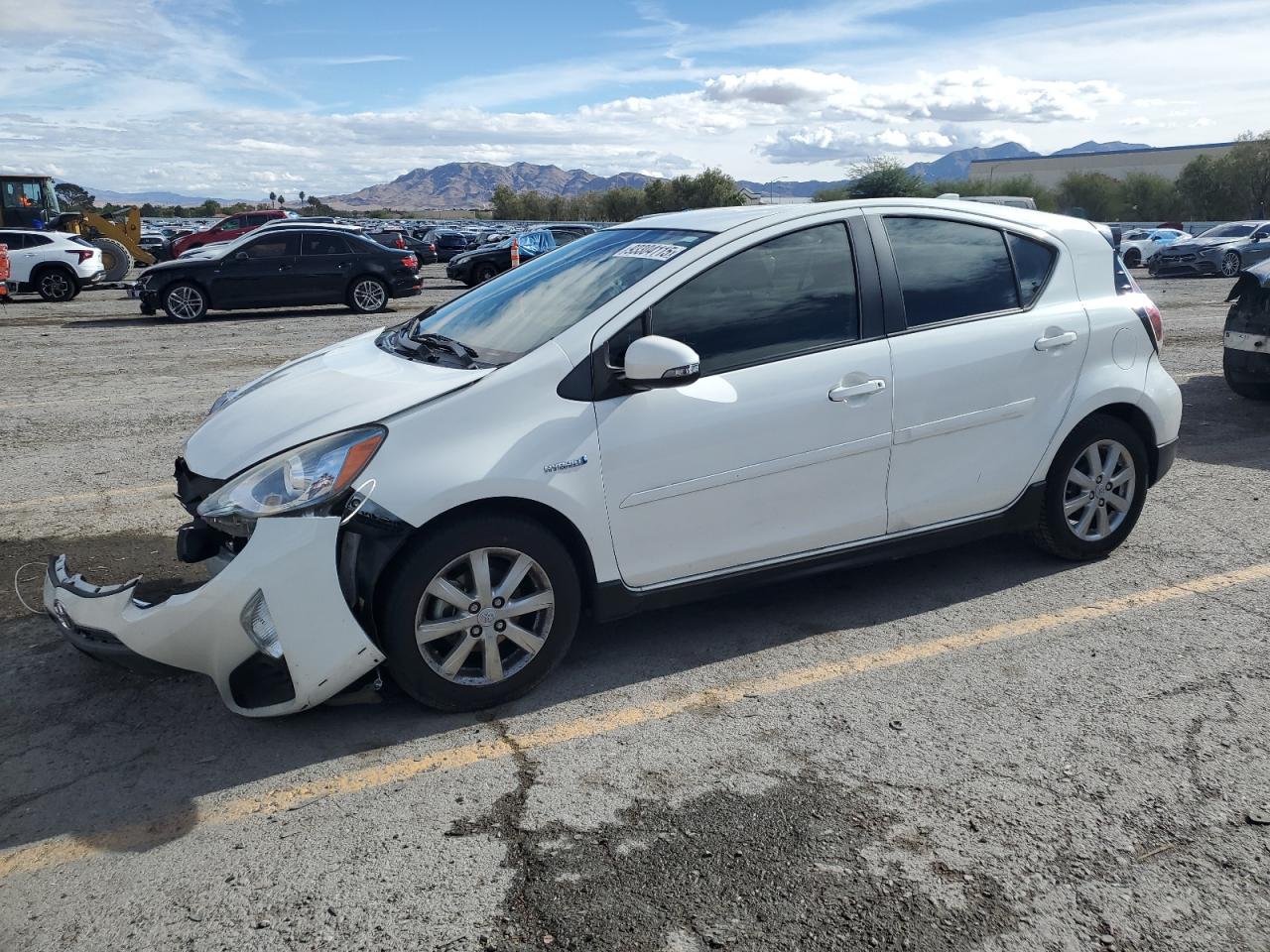 TOYOTA PRIUS C 2017