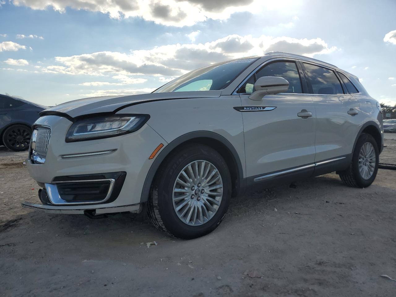 LINCOLN NAUTILUS 2020