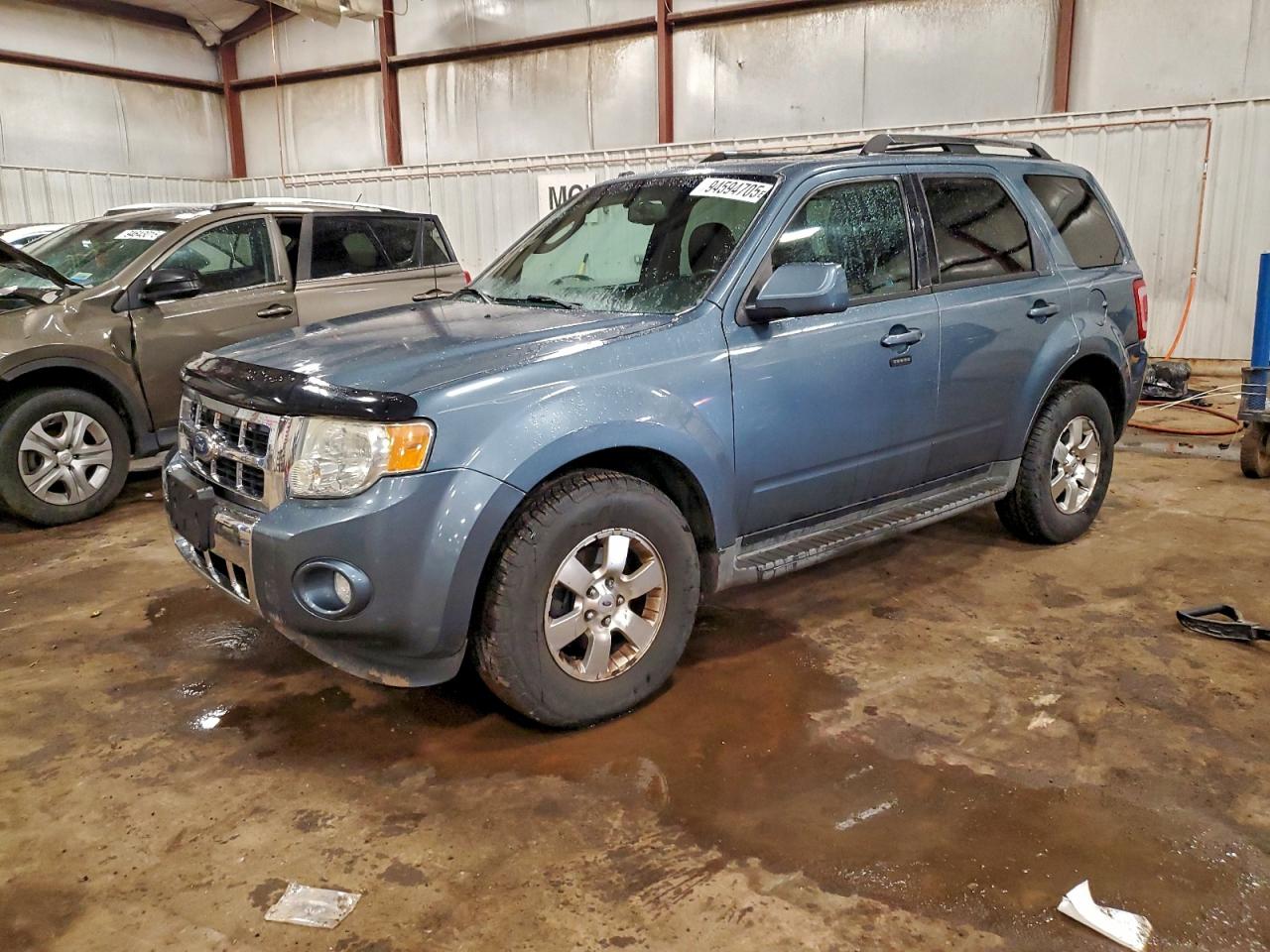 FORD ESCAPE LIM 2011