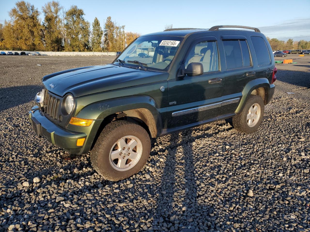 JEEP LIBERTY 2006