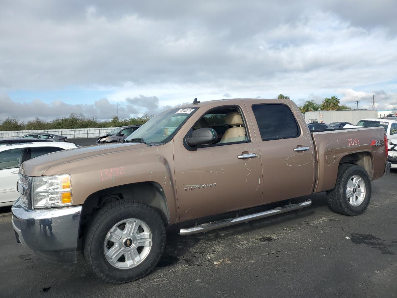 CHEVROLET SILVERADO 2012