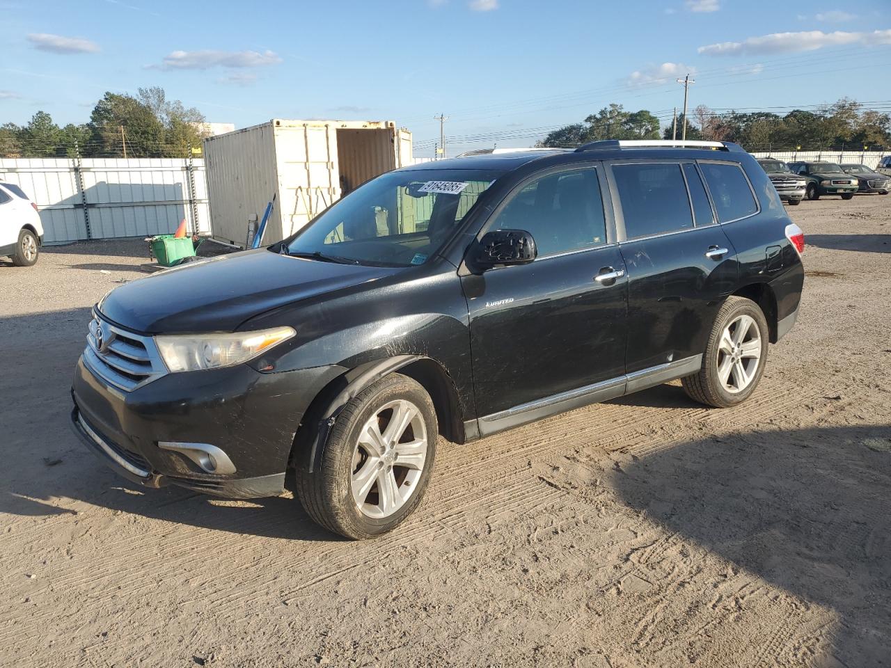 TOYOTA HIGHLANDER 2013