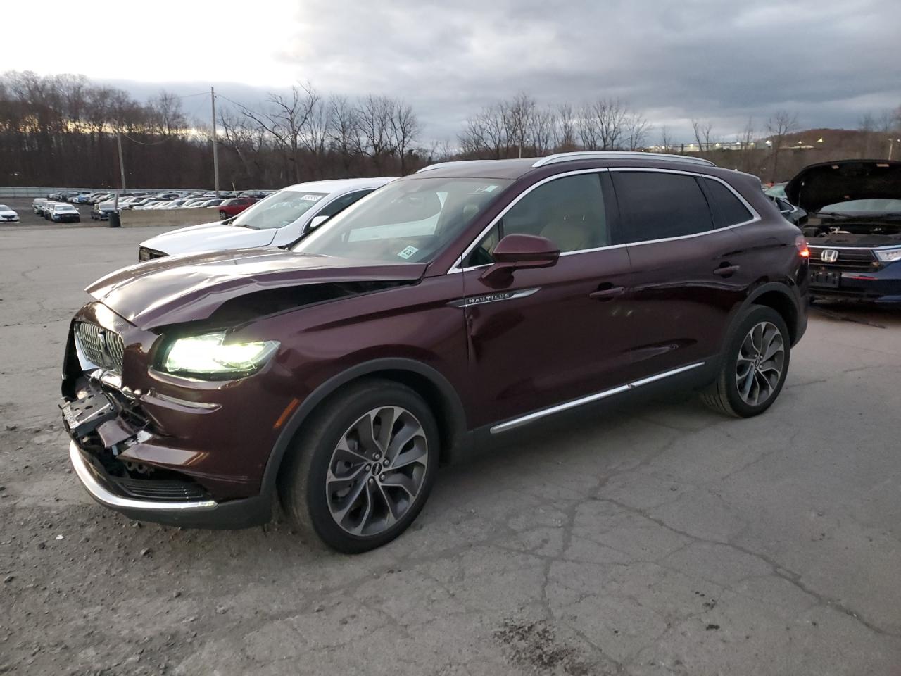 LINCOLN NAUTILUS R 2023