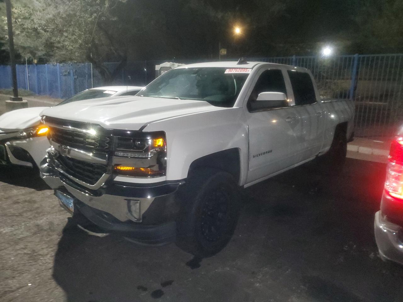 CHEVROLET SILVERADO 2017