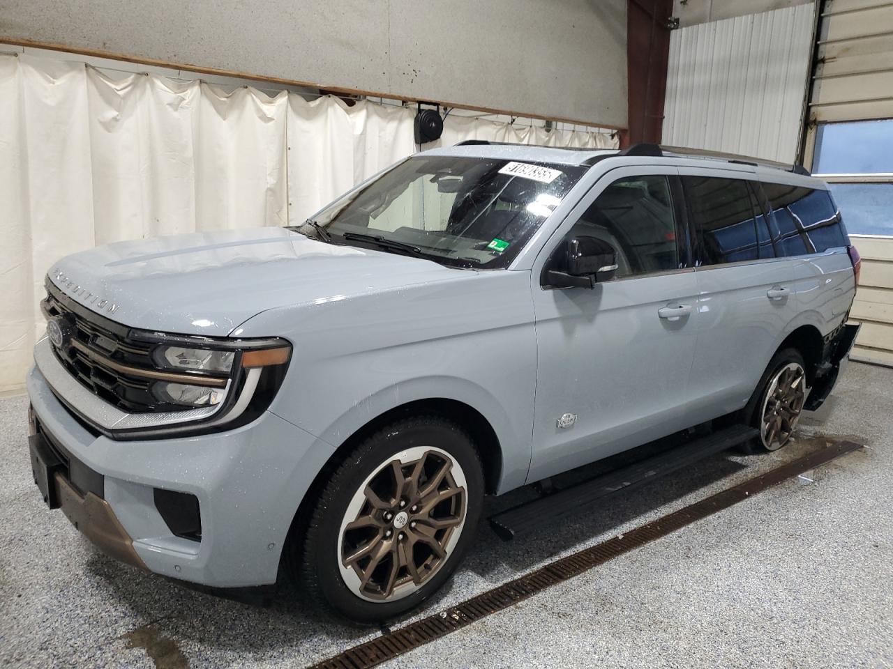 FORD EXPEDITION 2025