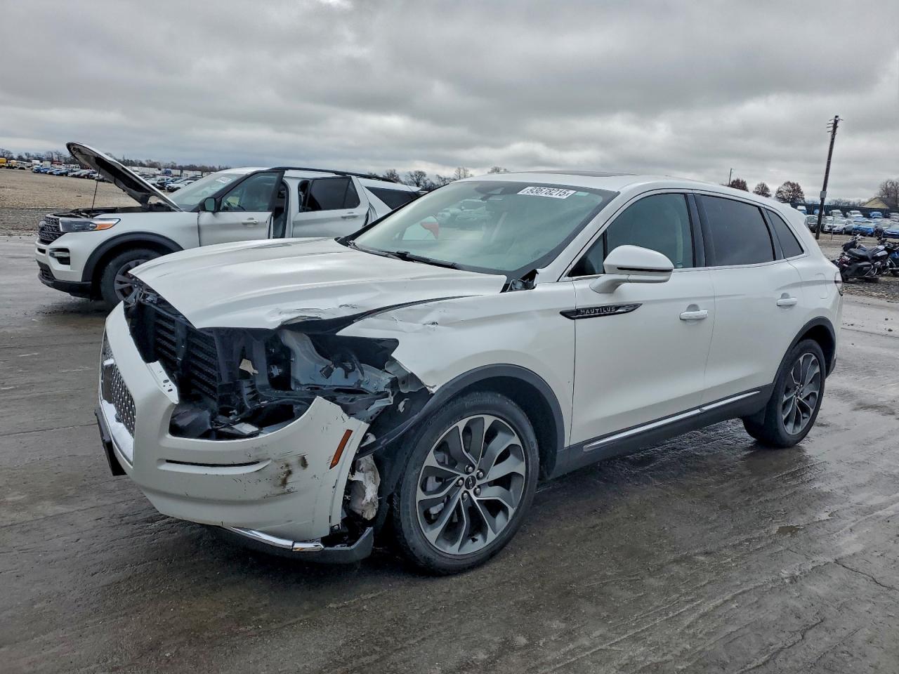 LINCOLN NAUTILUS R 2023
