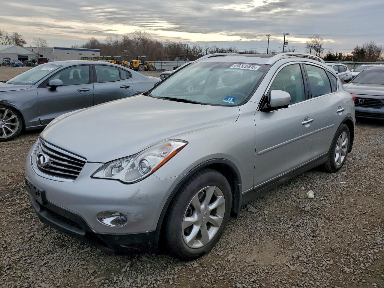 INFINITI EX35 BASE 2010