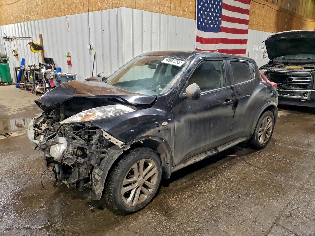 NISSAN JUKE 2012