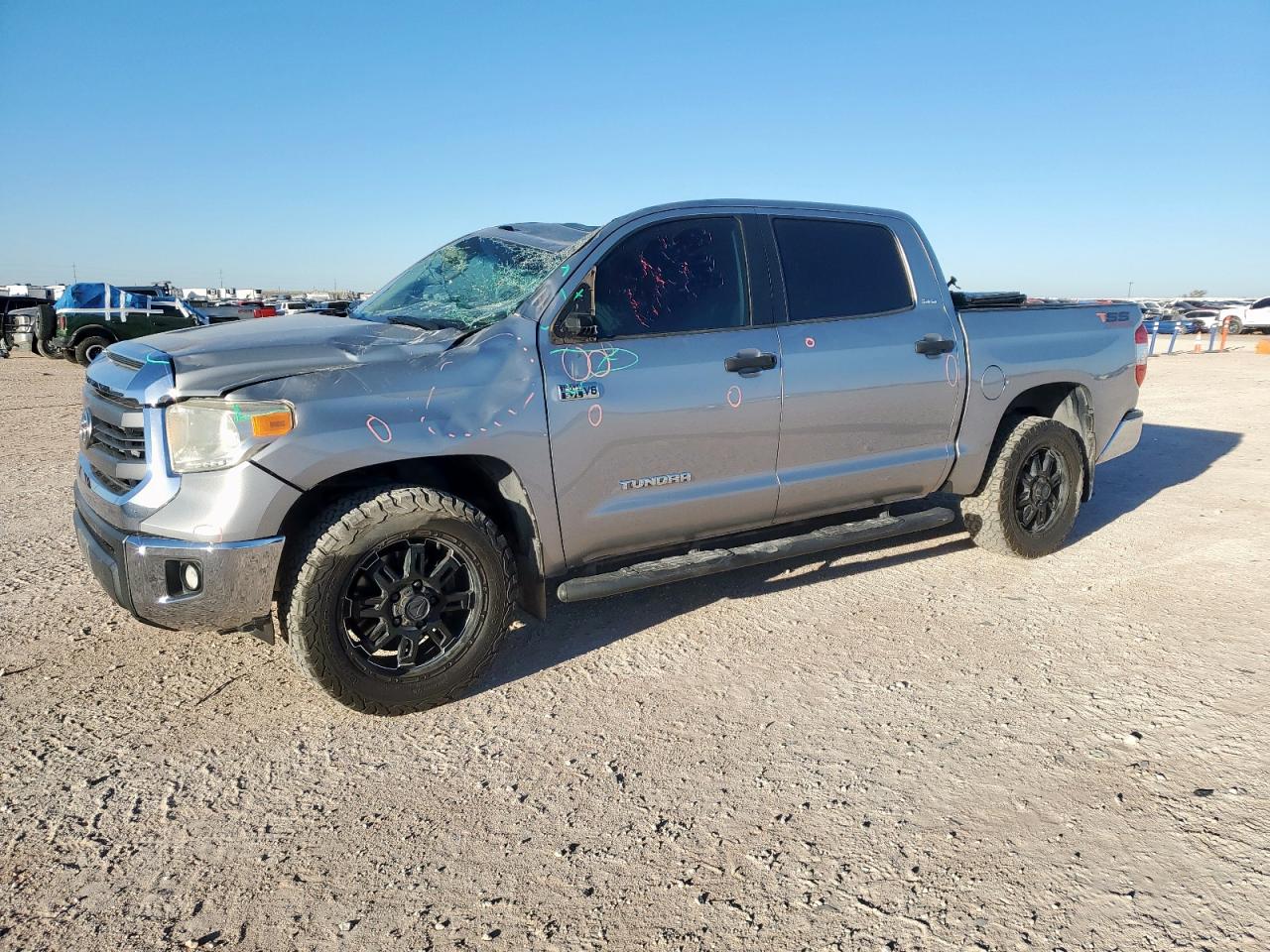TOYOTA TUNDRA CRE 2015