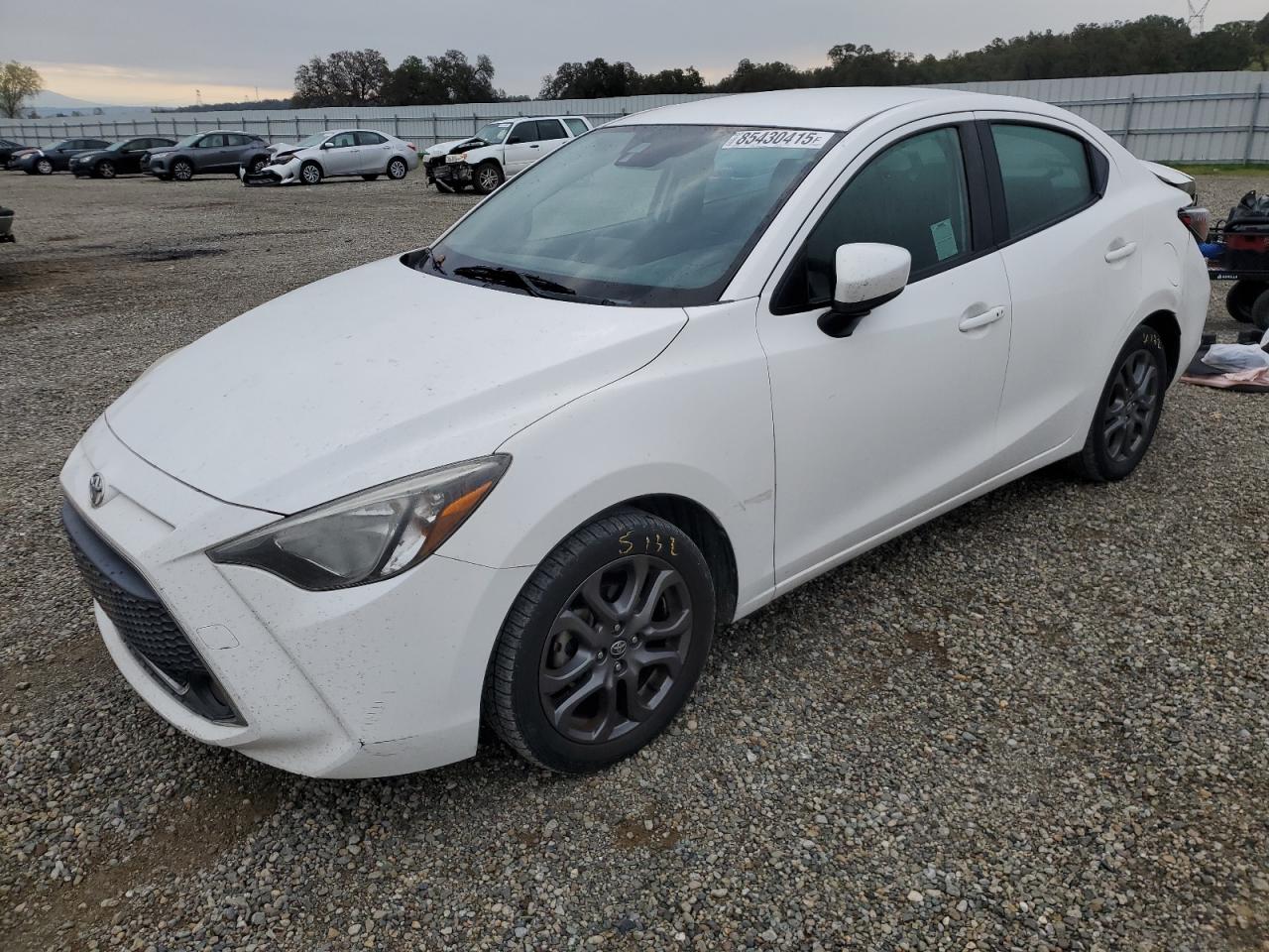 TOYOTA YARIS L 2019