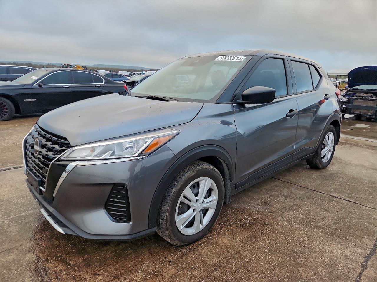 NISSAN KICKS S 2024