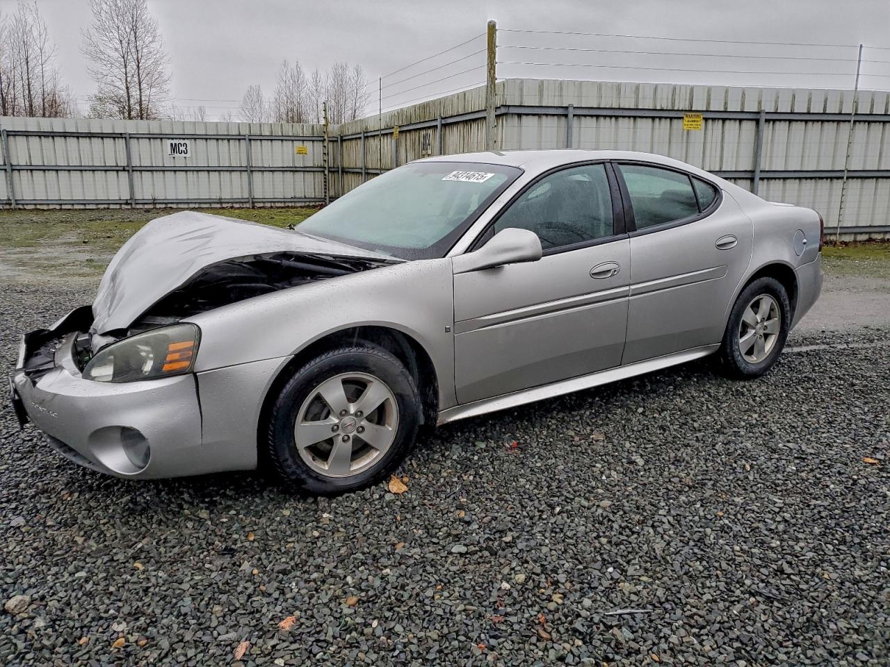 PONTIAC GRAND PRIX 2006
