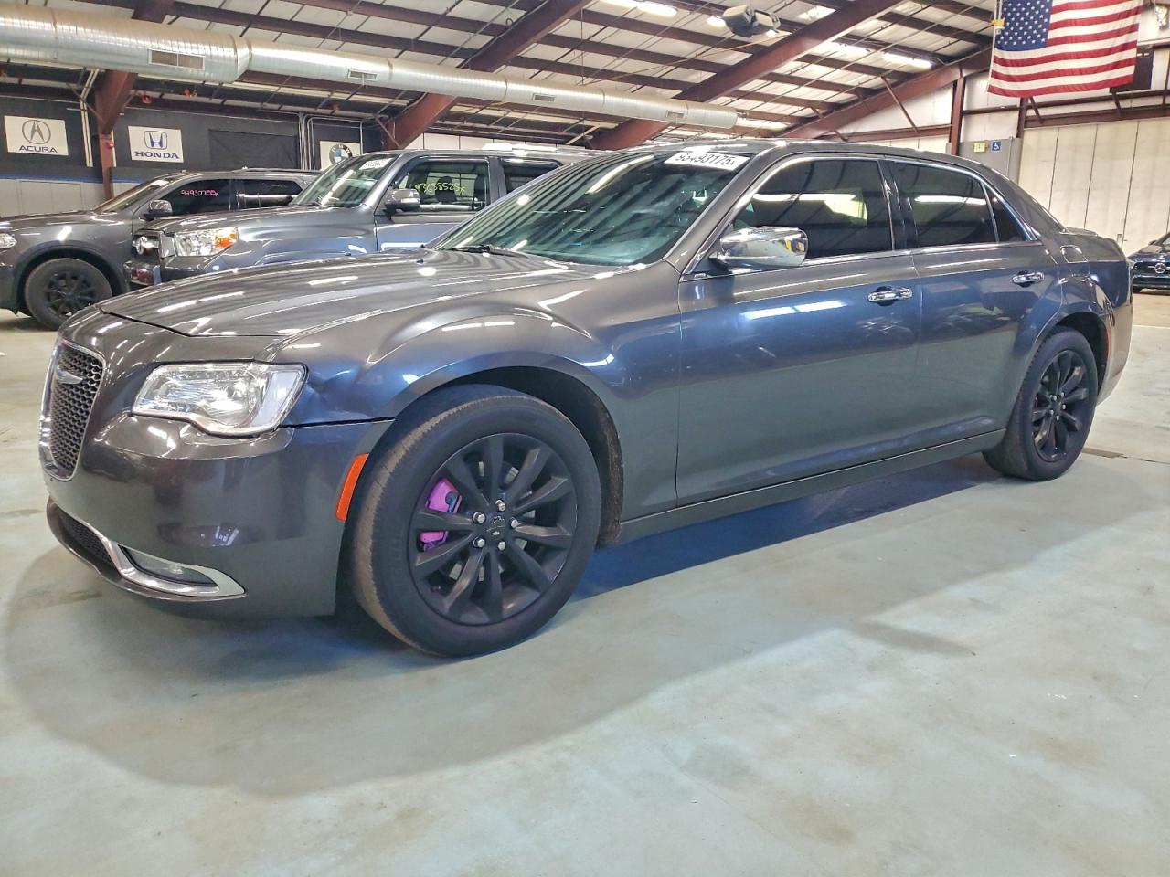 CHRYSLER 300 2019