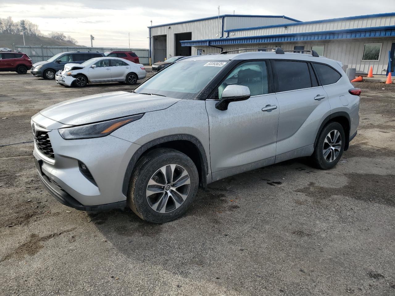 TOYOTA HIGHLANDER 2022