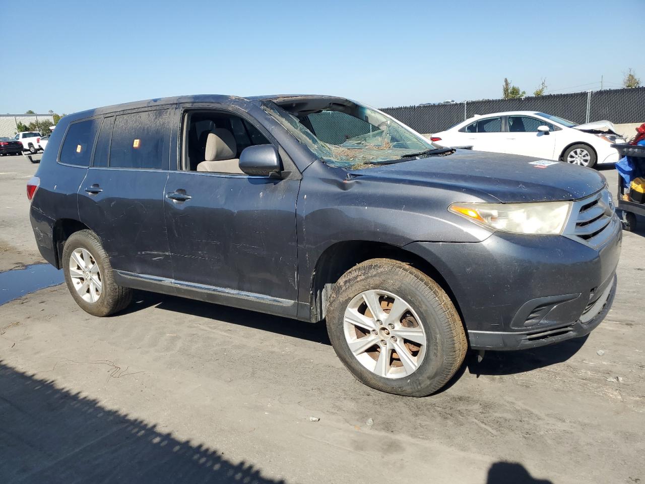 TOYOTA HIGHLANDER 2011