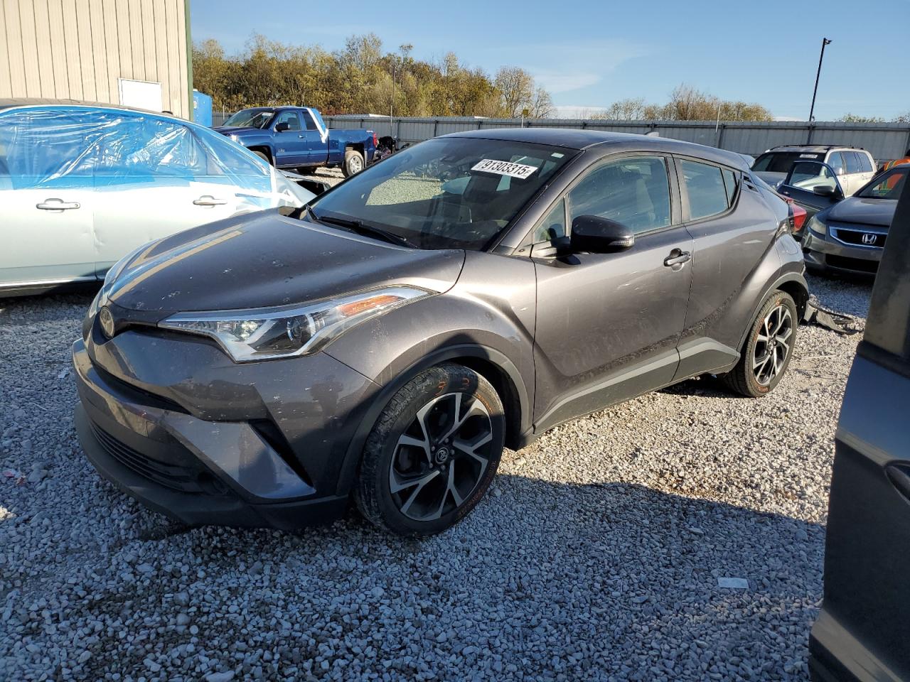 TOYOTA C-HR XLE 2019