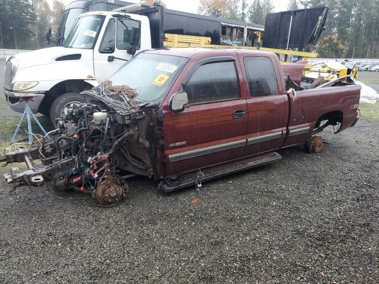 CHEVROLET SILVERADO 2001