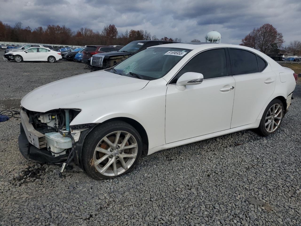 LEXUS IS 2011