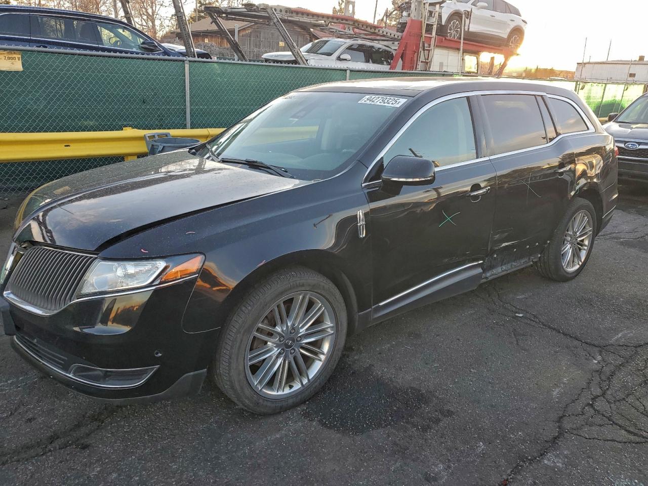 LINCOLN MKT 2016
