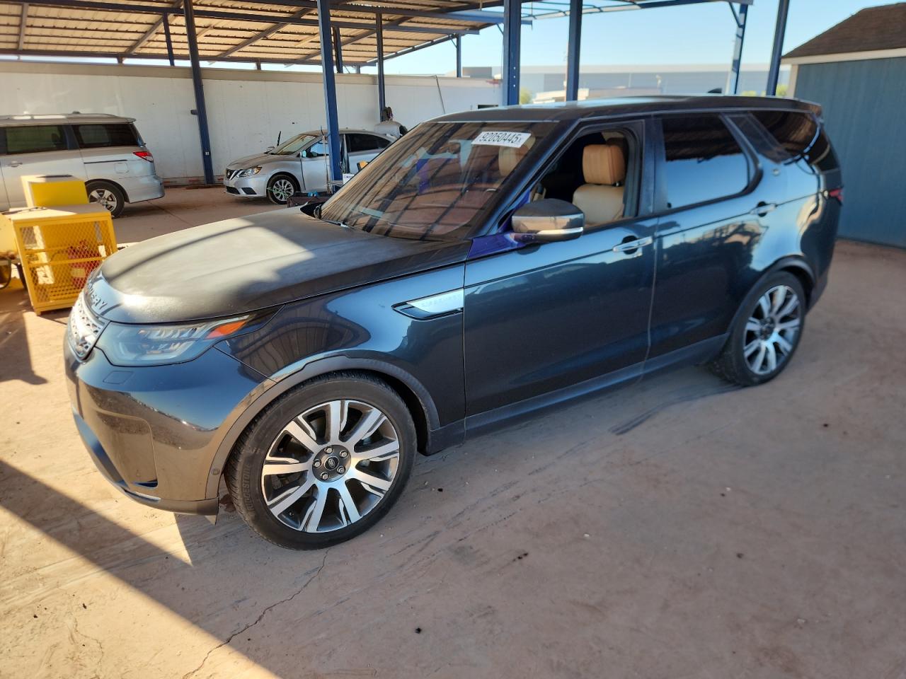 LAND ROVER DISCOVERY 2018