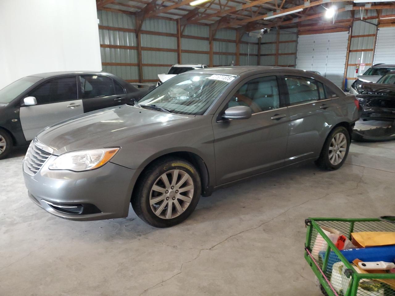 CHRYSLER 200 TOURIN 2013