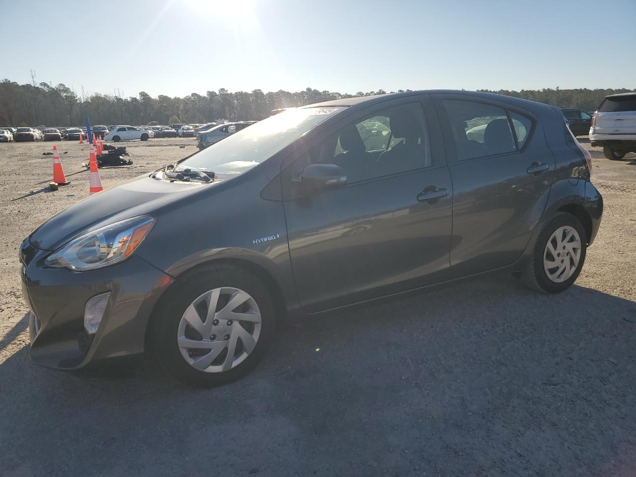 TOYOTA PRIUS C 2015