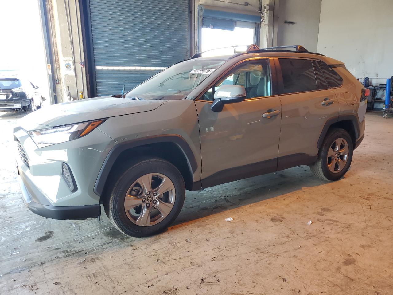 TOYOTA RAV4 XLE 2022