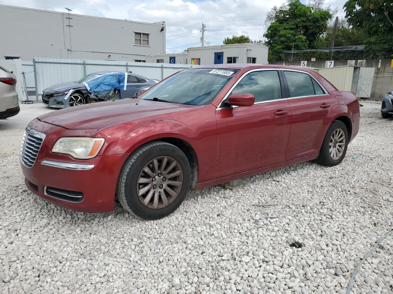 CHRYSLER 300 2012
