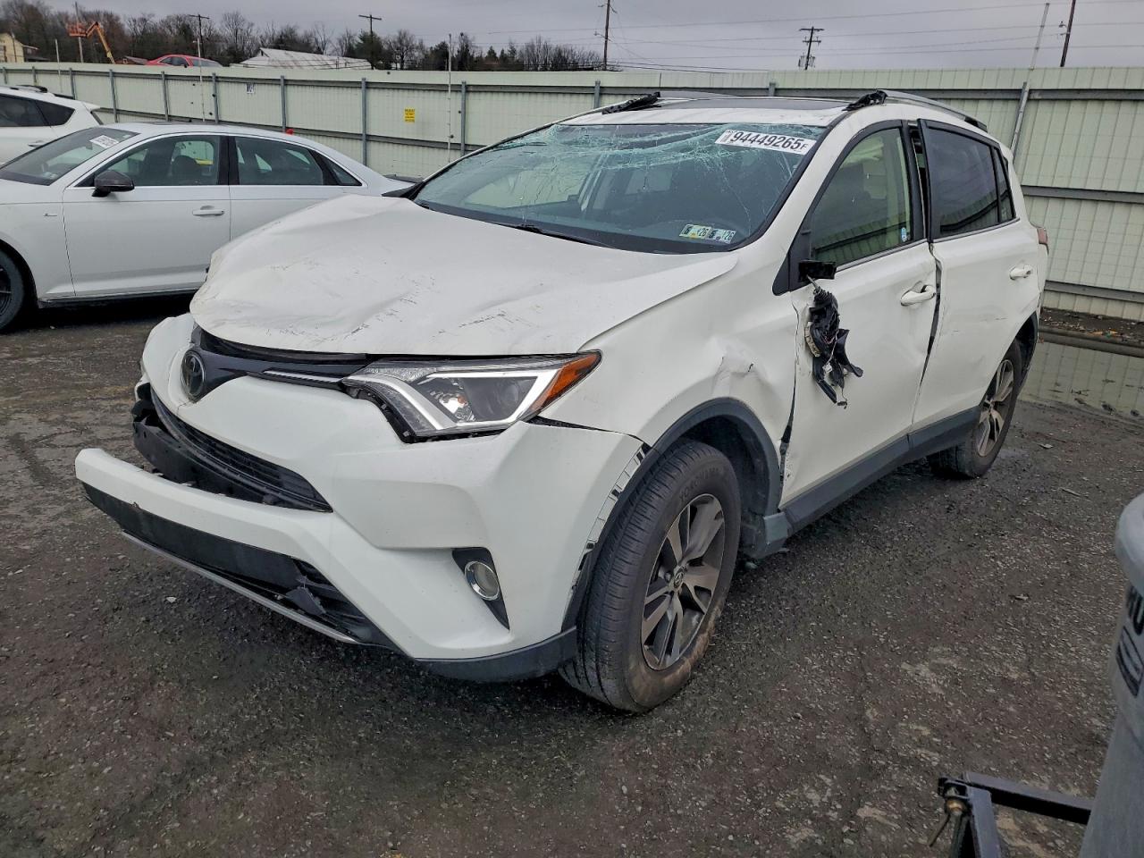 TOYOTA RAV4 ADVEN 2018