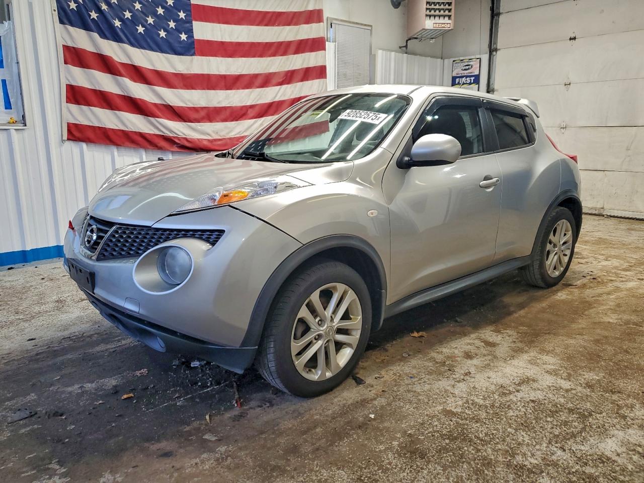 NISSAN JUKE S 2012