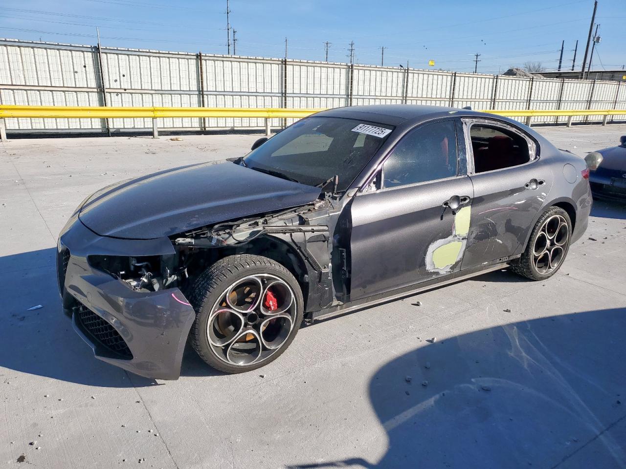ALFA ROMEO GIULIA TI 2023