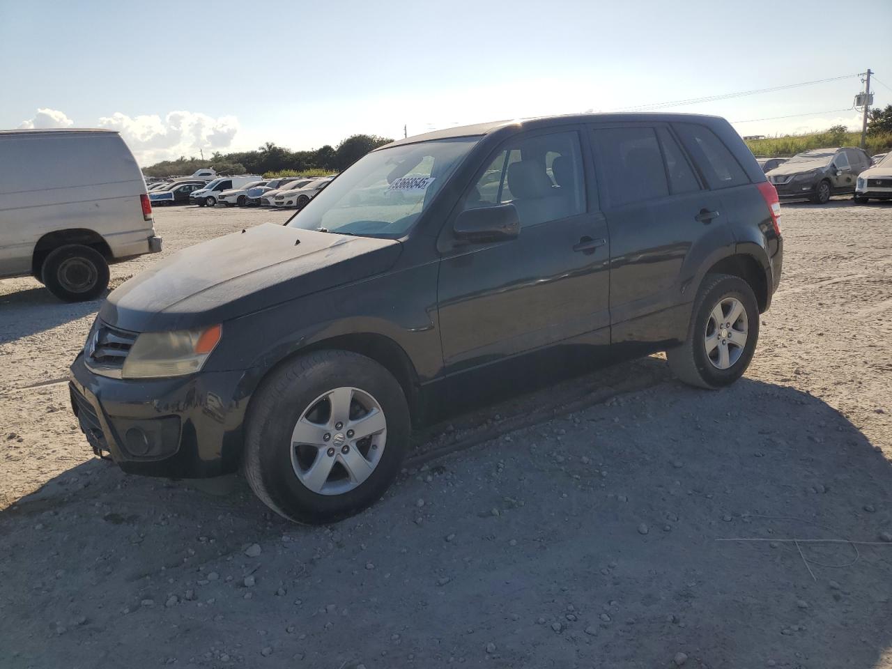 SUZUKI GRAND VITARA 2013
