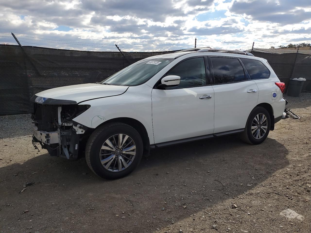 NISSAN PATHFINDER 2018
