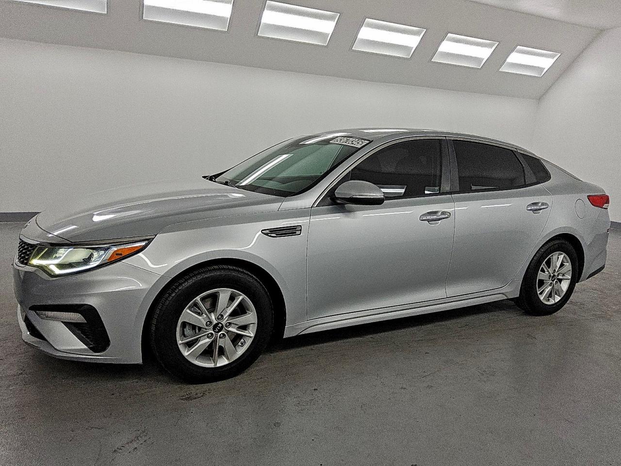 KIA OPTIMA LX 2019