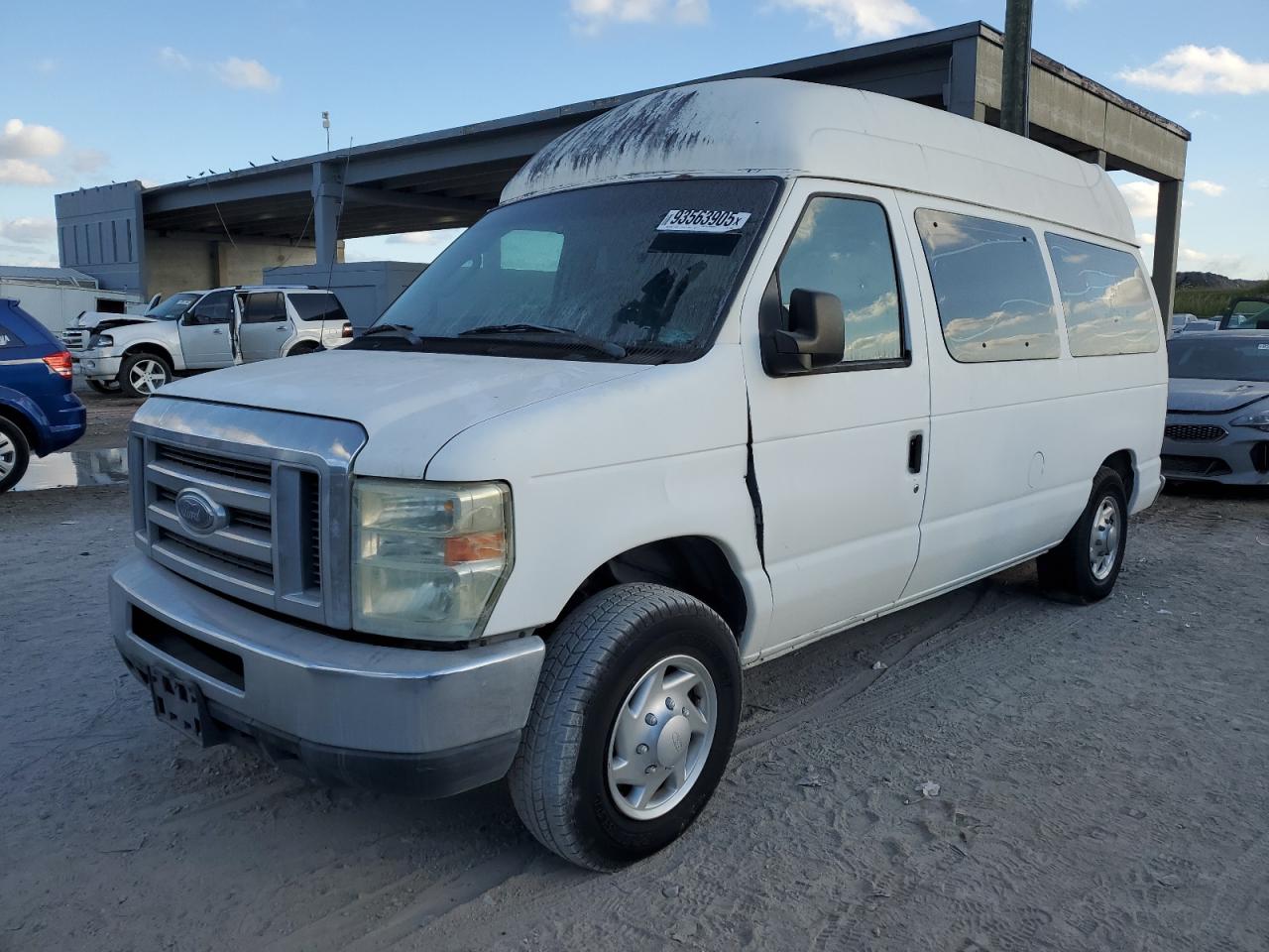 FORD ECONOLINE 2009