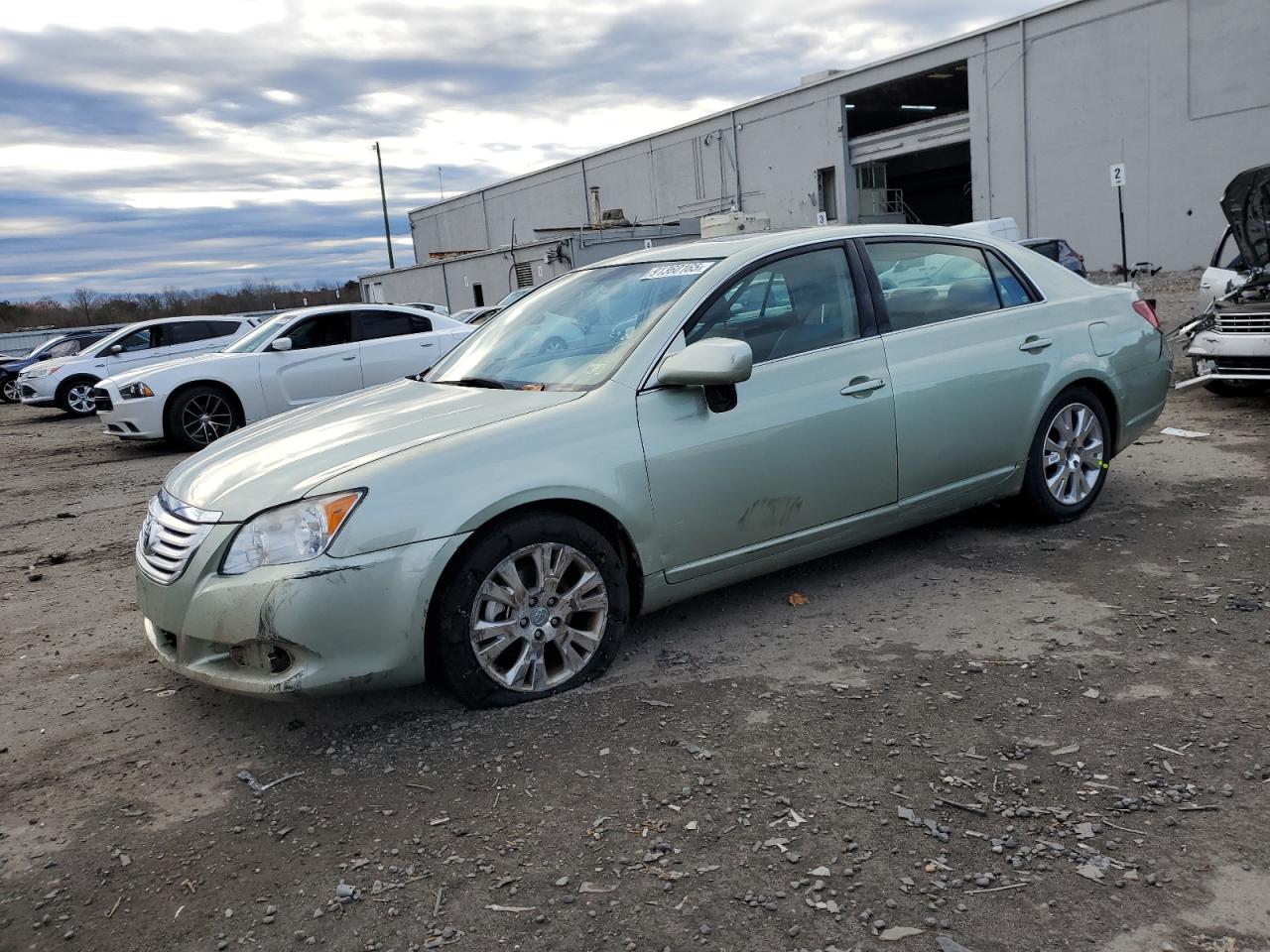 TOYOTA AVALON XL 2008