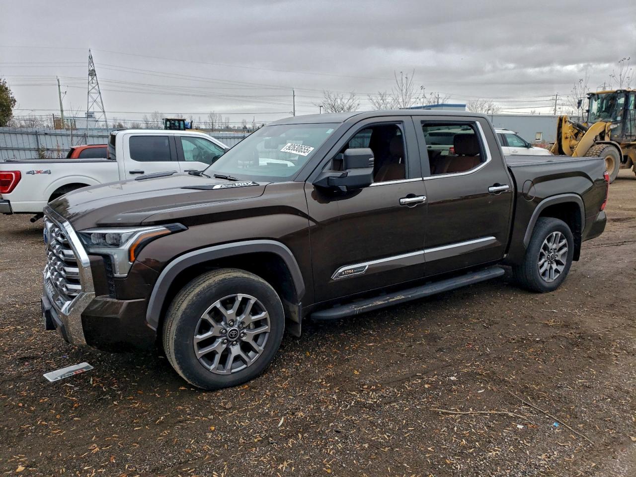 TOYOTA TUNDRA CRE 2023