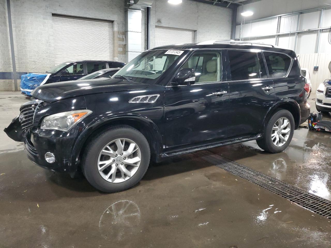 INFINITI QX56 2011