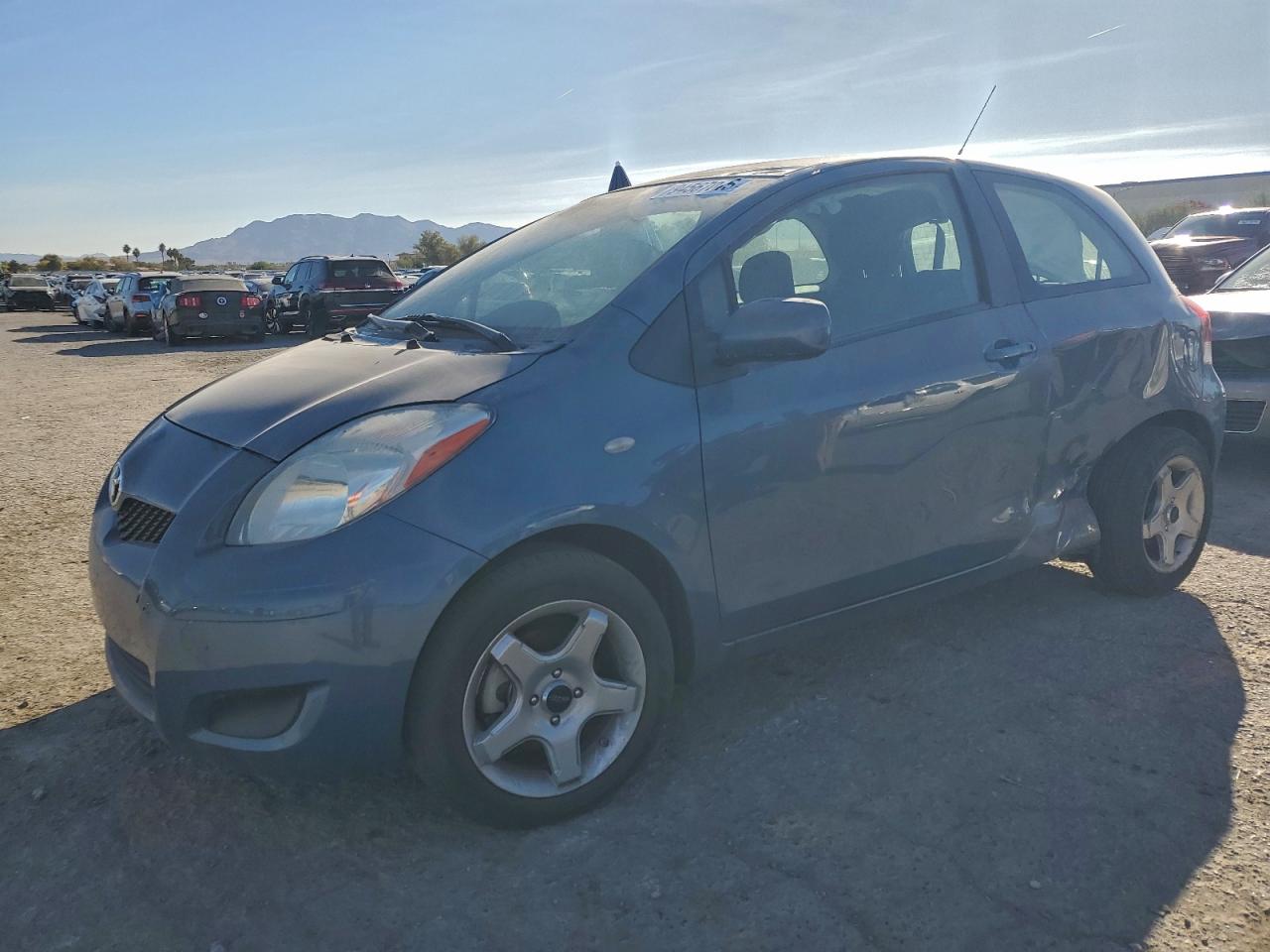 TOYOTA YARIS 2009