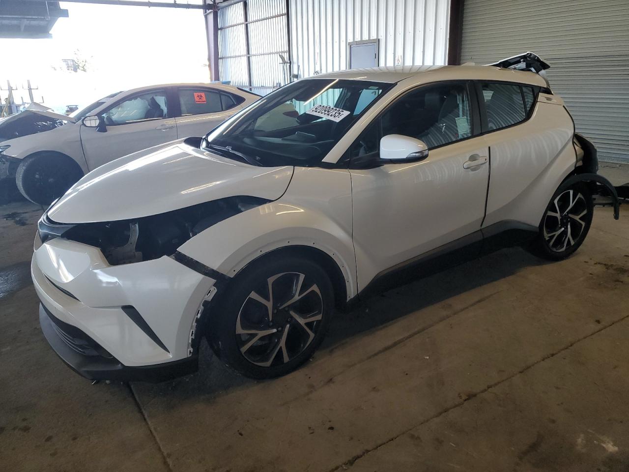 TOYOTA C-HR XLE 2018