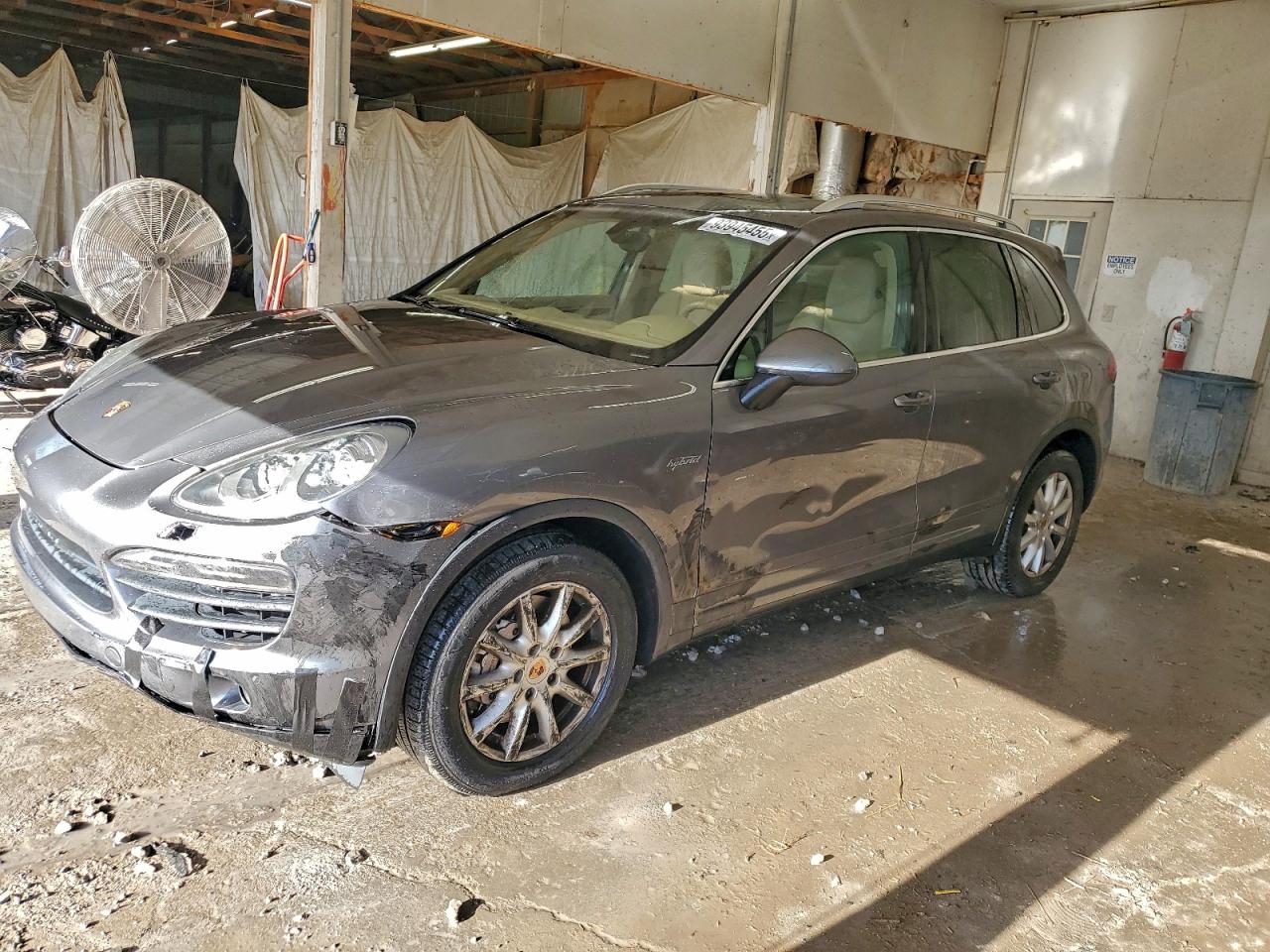 PORSCHE CAYENNE S 2014
