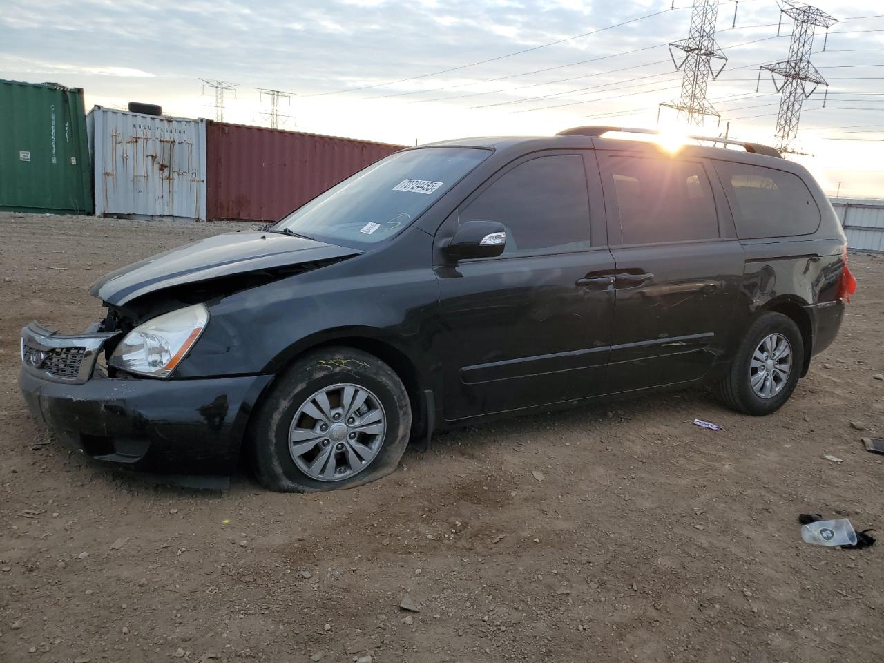 KIA SEDONA 2012