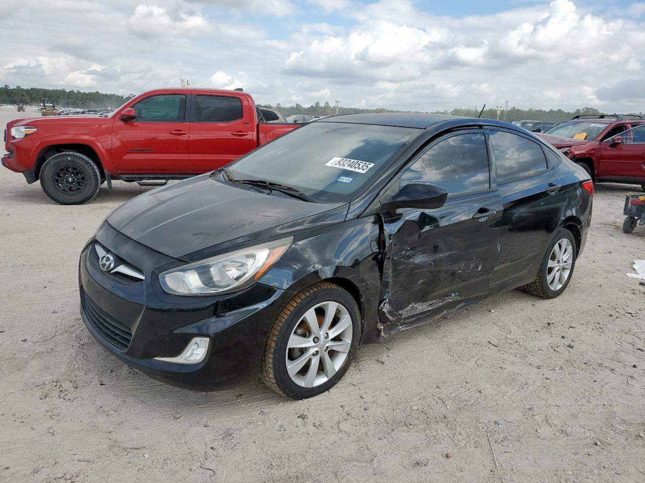 HYUNDAI ACCENT GLS 2013