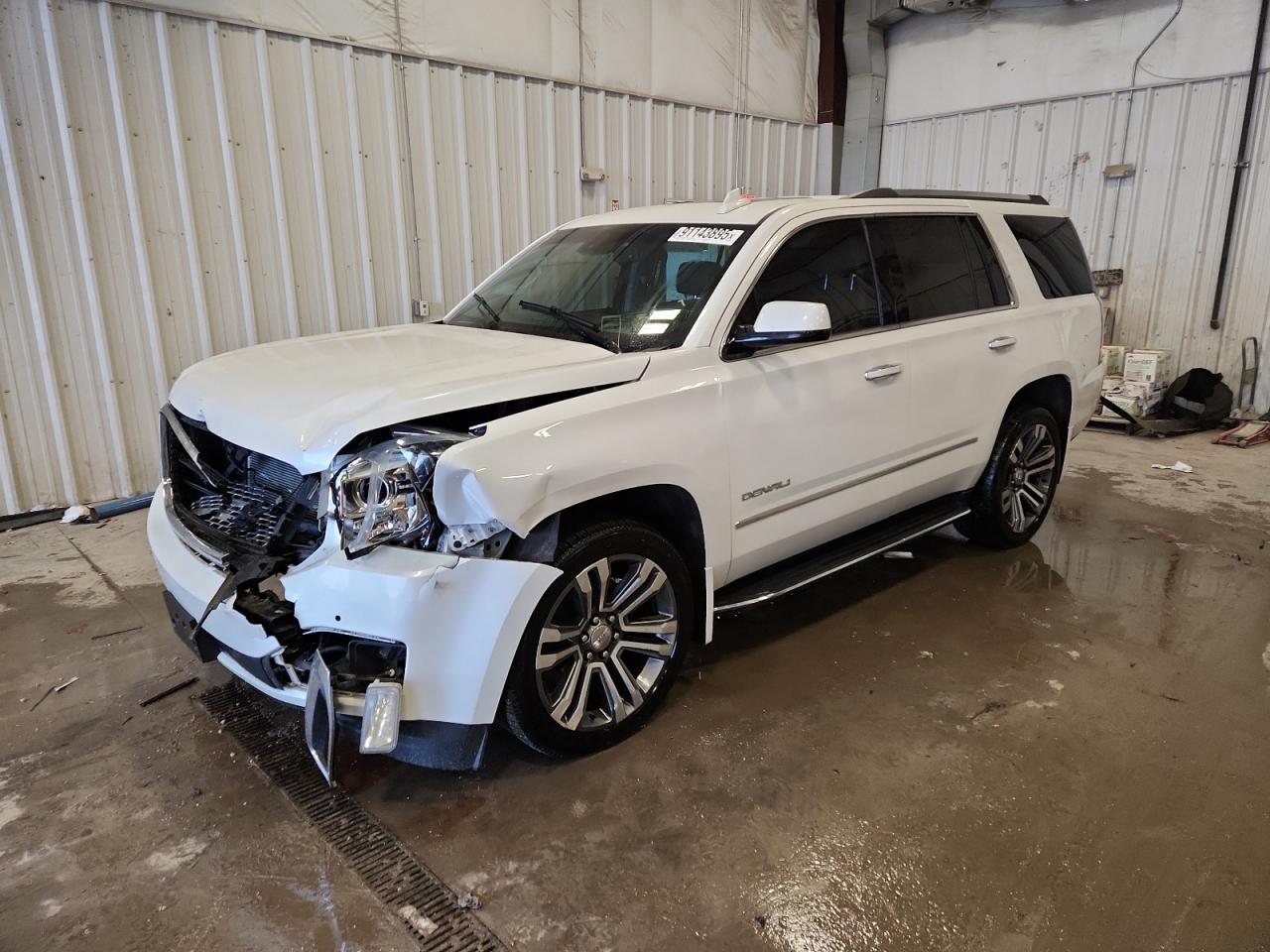 GMC YUKON DENA 2017