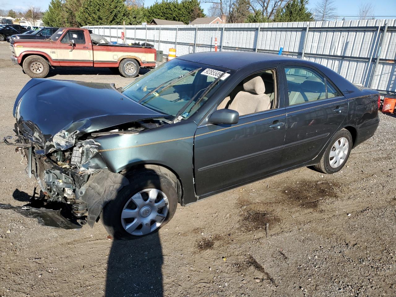TOYOTA CAMRY LE 2002